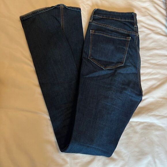 Old Navy Flare Extra High Rise Dark Wash Jeans size 2 - Picture 1 of 4